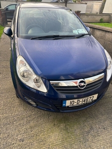 2010 - Opel Corsa Manual