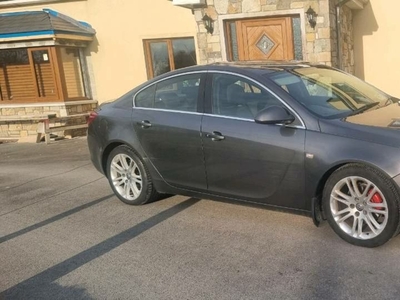 2010 - Opel Insignia Manual