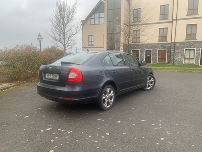 2010 - Skoda Octavia Manual