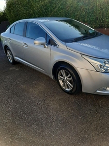 2010 - Toyota Avensis Manual