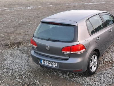 2010 - Volkswagen Golf Manual