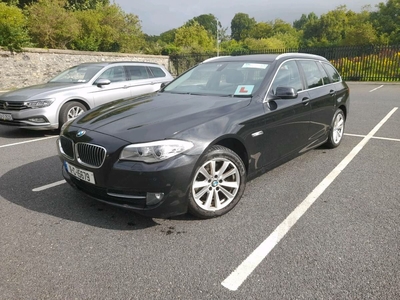 2011 - BMW 5-Series Manual