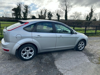 2011 - Ford Focus Manual