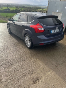 2011 - Ford Focus Manual