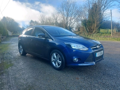 2011 - Ford Focus Manual