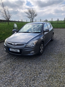 2011 - Hyundai i30 Manual