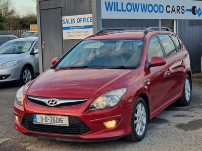 2011 - Hyundai i30 Manual