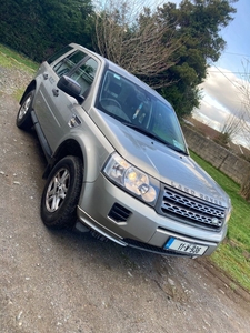 2011 - Land Rover Freelander Manual