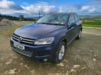 2011 - Volkswagen Touareg Automatic