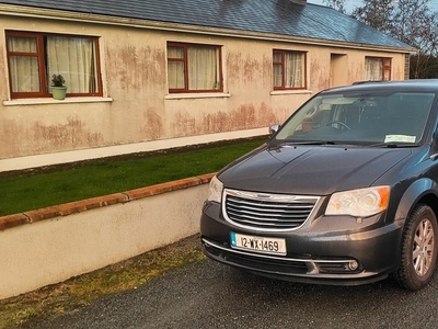 2012 - Chrysler Grand Voyager Automatic