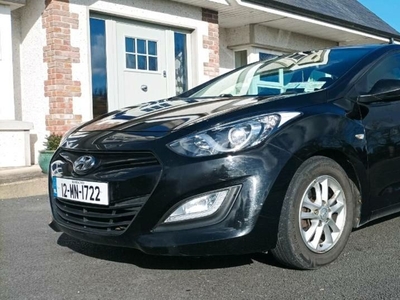 2012 - Hyundai i30 Manual