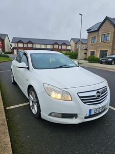 2012 - Opel Insignia Manual