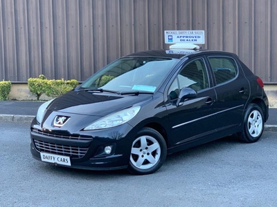 2012 - Peugeot 207 Manual