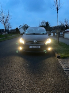 2012 - Toyota Auris Automatic