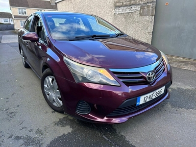 2012 - Toyota Avensis Manual