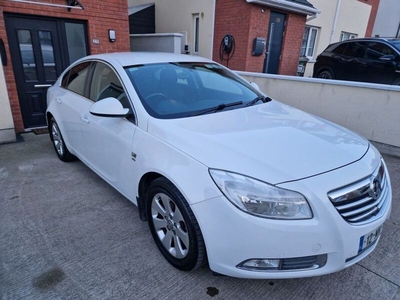 2012 - Vauxhall Insignia ---