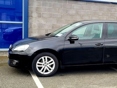 2012 - Volkswagen Golf Manual