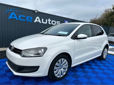 2012 - Volkswagen Polo Automatic