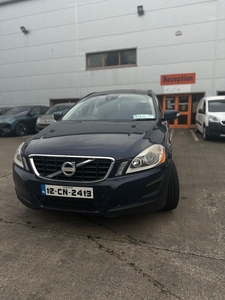 2012 - Volvo XC60 Manual