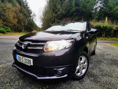 2013 - Dacia Sandero Manual