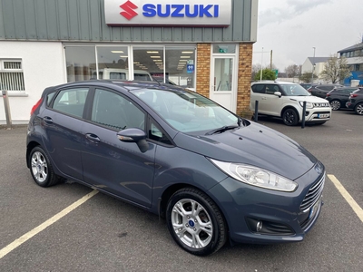 2013 - Ford Fiesta Manual