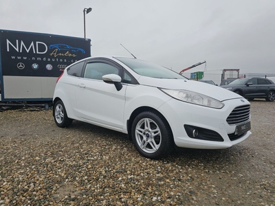 2013 - Ford Fiesta Manual