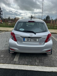 2013 - Toyota Yaris Manual