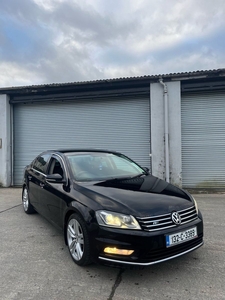 2013 - Volkswagen Passat Manual