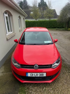 2013 - Volkswagen Polo Automatic