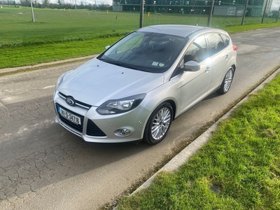 2014 - Ford Focus Manual