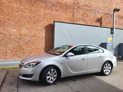 2014 - Opel Insignia Manual