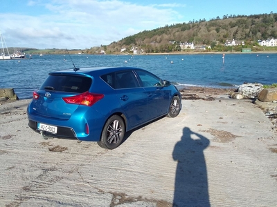 2014 - Toyota Auris Manual