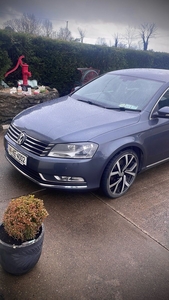 2014 - Volkswagen Passat Manual