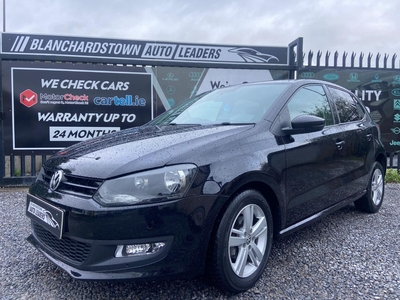 2014 - Volkswagen Polo Automatic