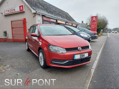 2014 - Volkswagen Polo Automatic