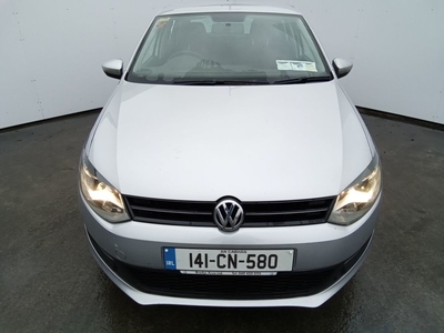 2014 - Volkswagen Polo Manual