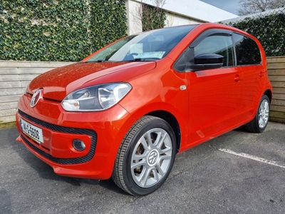 2014 - Volkswagen Up! Automatic