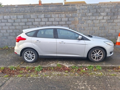 2015 - Ford Focus Manual