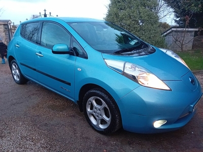 2015 - Nissan Leaf Automatic