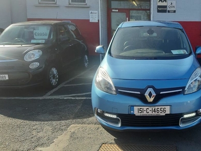 2015 - Renault Scenic Manual