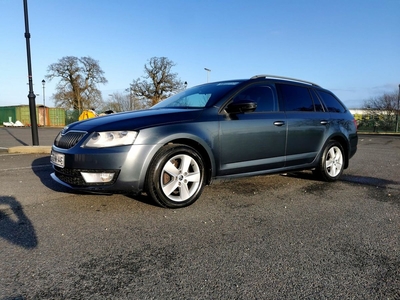 2015 - Skoda Octavia Manual