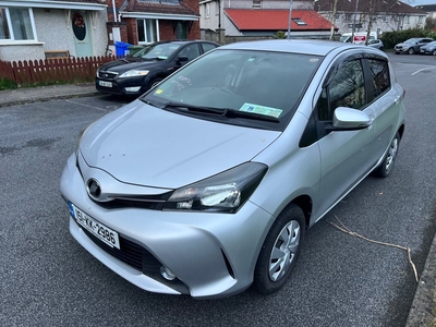 2015 - Toyota Vitz Automatic