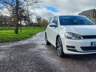 2015 - Volkswagen Golf Manual