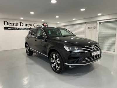 2015 - Volkswagen Touareg Automatic