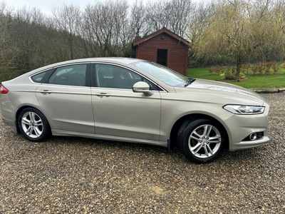 2016 - Ford Mondeo Manual