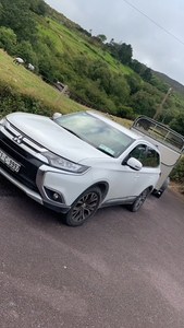 2016 - Mitsubishi Outlander Manual