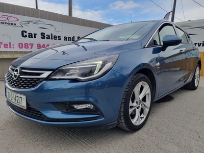 2016 - Opel Astra Manual