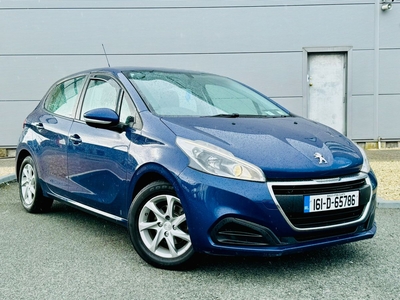 2016 - Peugeot 208 Manual