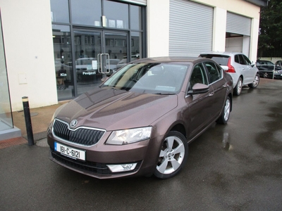 2016 - Skoda Octavia Manual