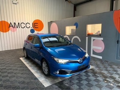 2016 - Toyota Auris Automatic